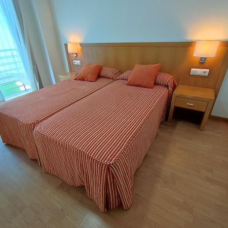 Apartamentos Marsil Монтальво Екстер'єр фото